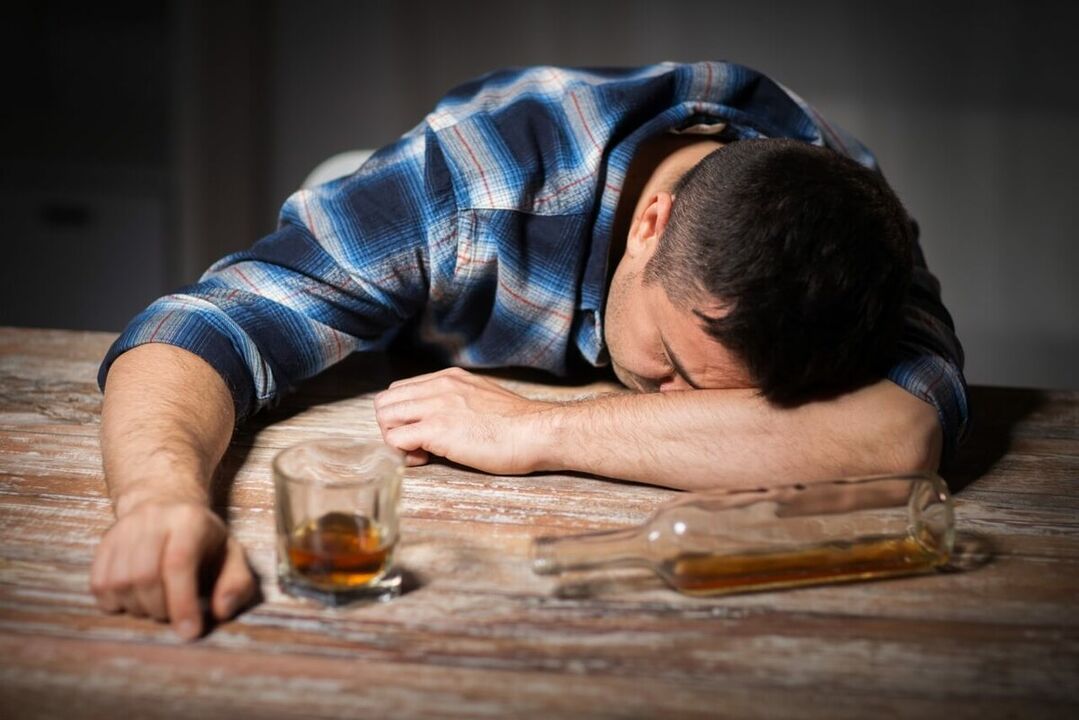 Οι αλκοολικοί πώς να σταματήσουν να πίνουν