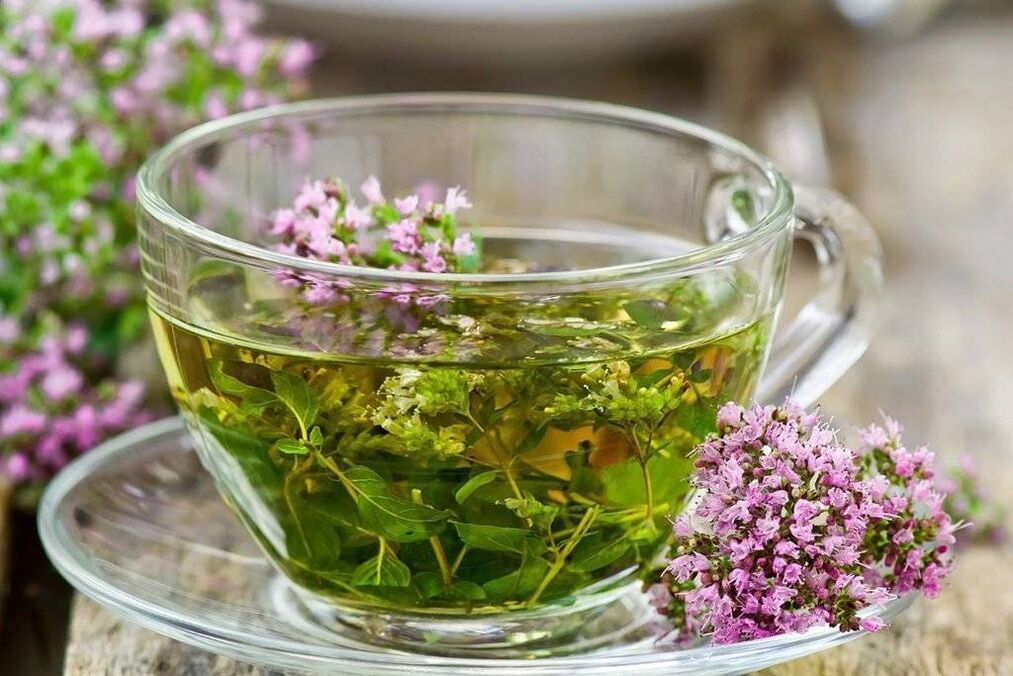 Τσάι με centaury για τις γυναίκες να αποφεύγουν το αλκοόλ